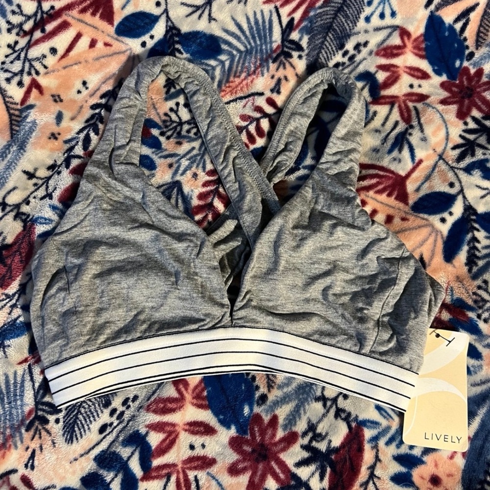 Lively Cross Back Bralette (Small)